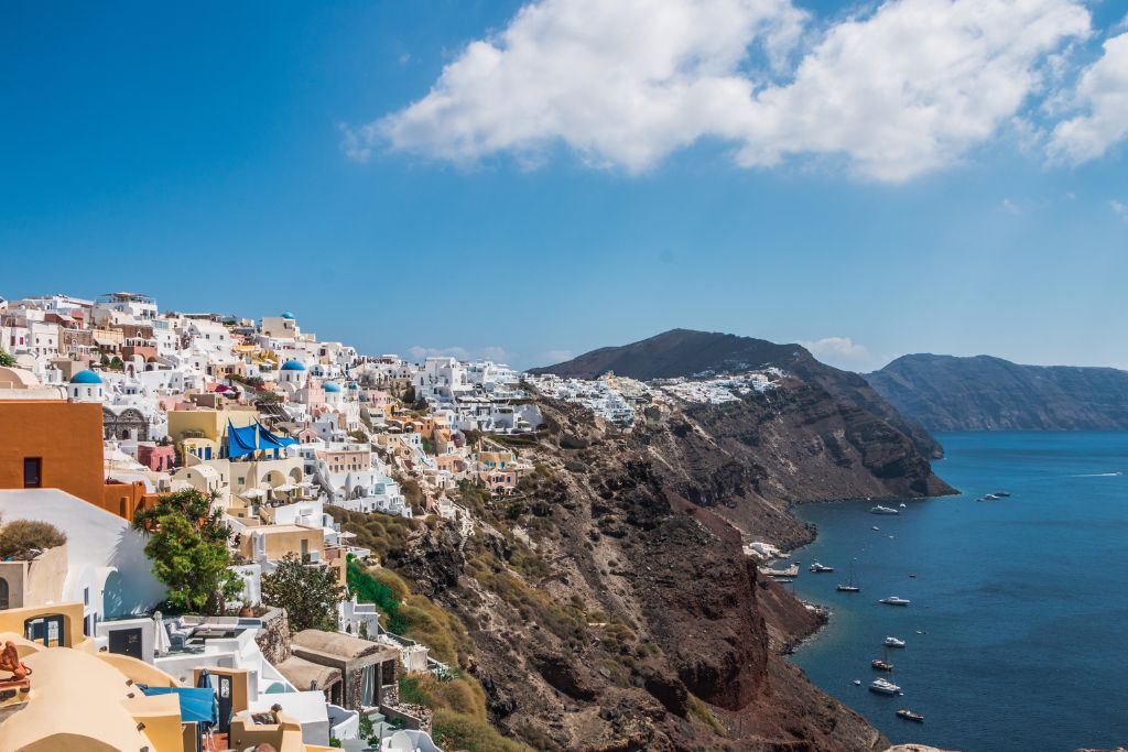 Santorini’s hidden villages